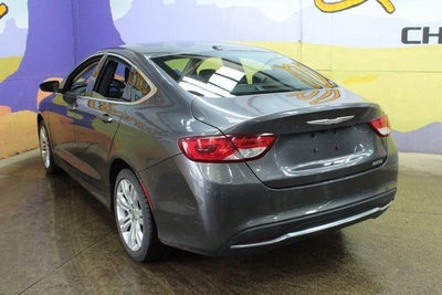 2016 Chrysler 200 Limited