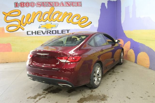 2016 Chrysler 200 S