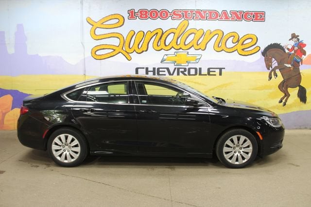 2015 Chrysler 200 LX