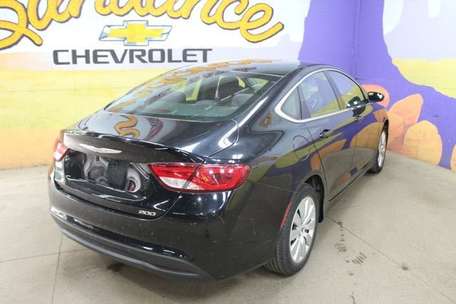 2015 Chrysler 200 LX
