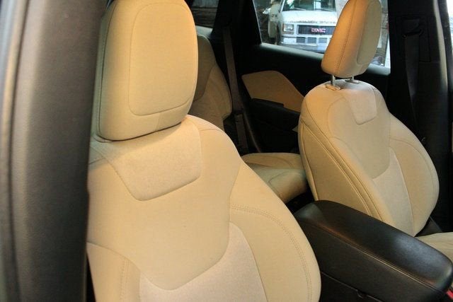 2017 Jeep Cherokee Sport FWD