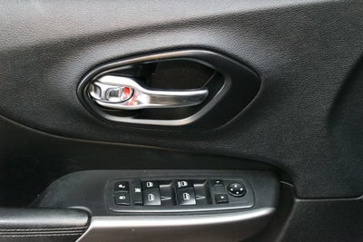 2019 Jeep Cherokee Sport