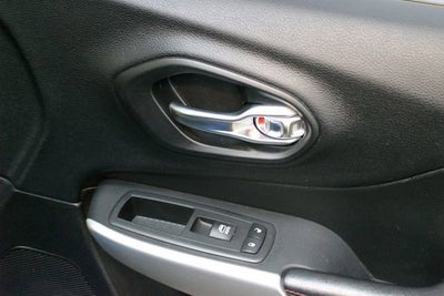 2017 Jeep Cherokee L Plus Pkg