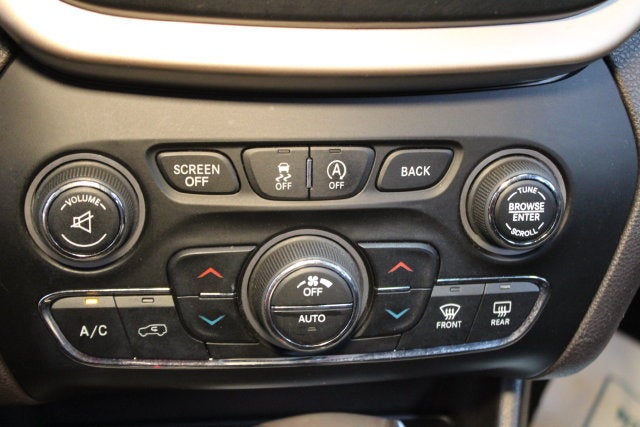 2018 Jeep Cherokee Trailhawk