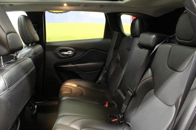 2020 Jeep Cherokee Trailhawk