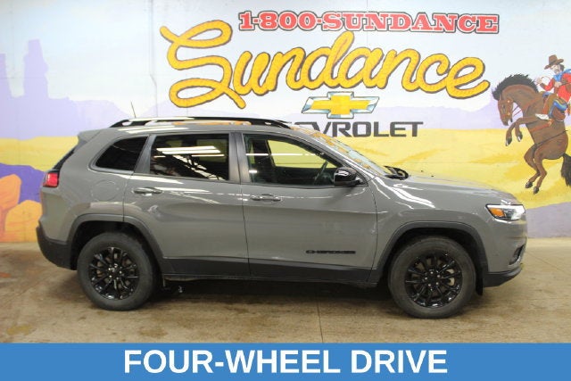 2023 Jeep Cherokee Altitude Lux