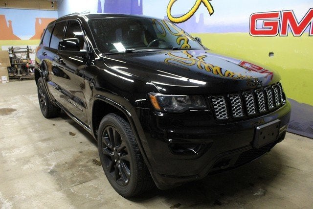 2020 Jeep Grand Cherokee Laredo