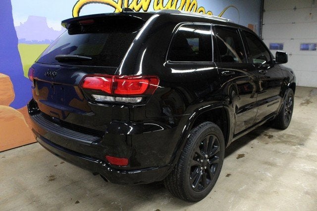 2020 Jeep Grand Cherokee Laredo