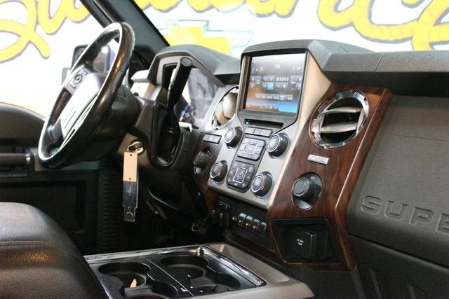 2016 Ford Super Duty F-250 SRW Lariat