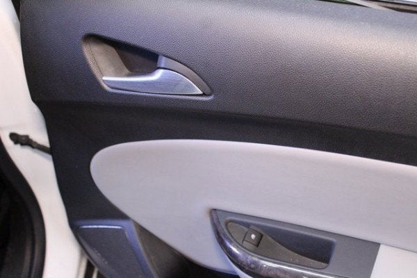 2016 Buick Verano Convenience 1