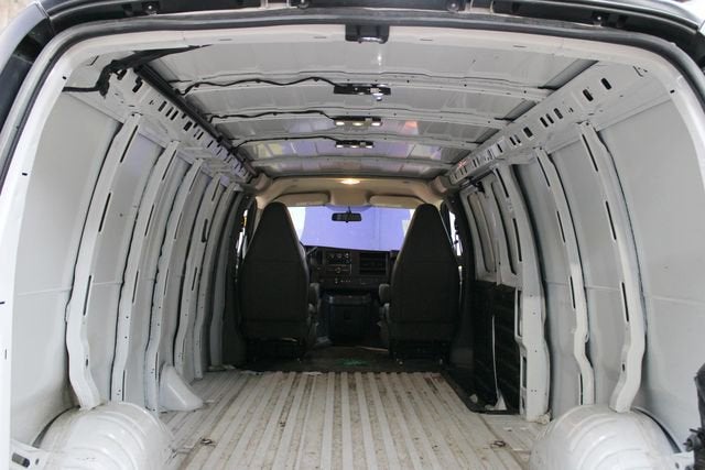 2021 Chevrolet Express Cargo 2500 WT