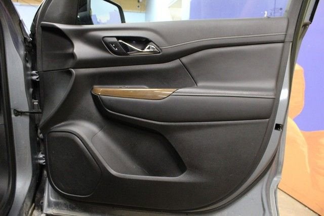 2022 GMC Acadia SLE