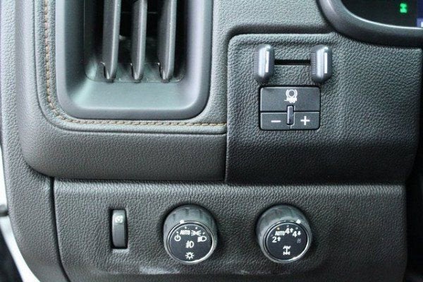 2021 GMC Canyon AT4 - Leather