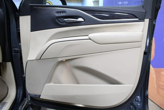 2022 Cadillac Escalade ESV Premium Luxury