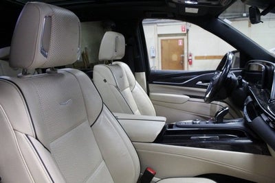 2022 Cadillac Escalade ESV Premium Luxury