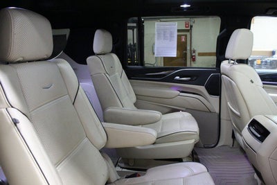 2022 Cadillac Escalade ESV Premium Luxury