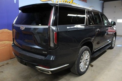2022 Cadillac Escalade ESV Premium Luxury