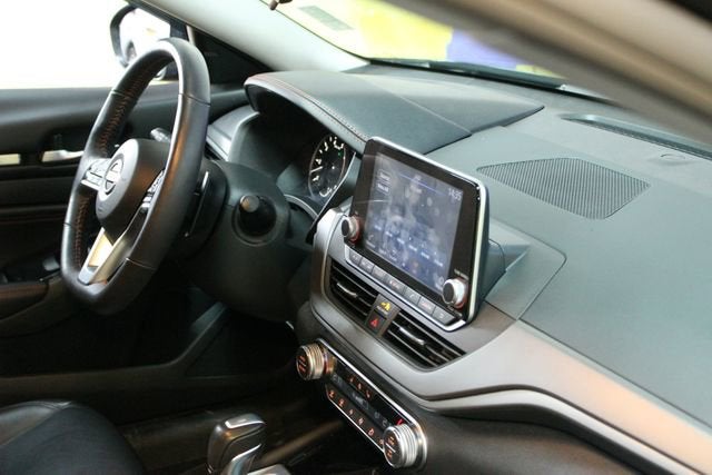 2023 Nissan Altima SR Intelligent AWD