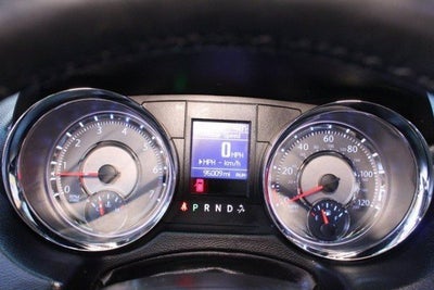 2016 Chrysler Town & Country Touring