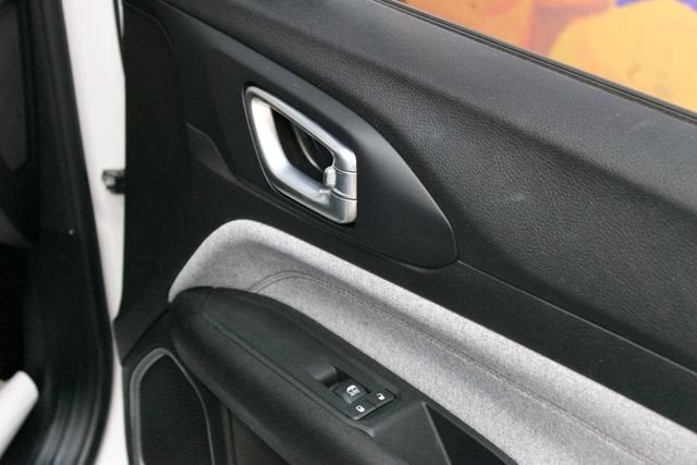 2023 Jeep Compass Latitude Lux FWD