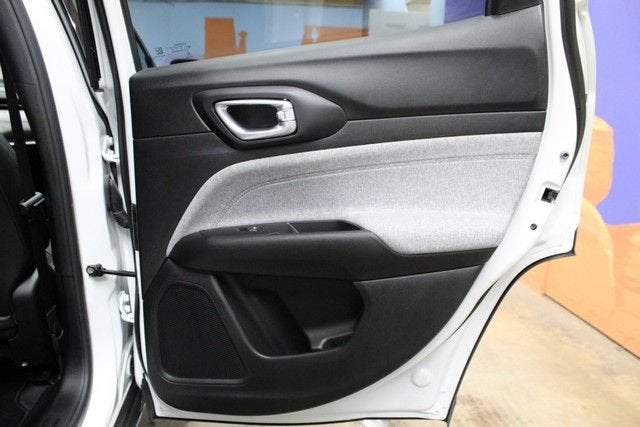 2023 Jeep Compass Latitude Lux FWD