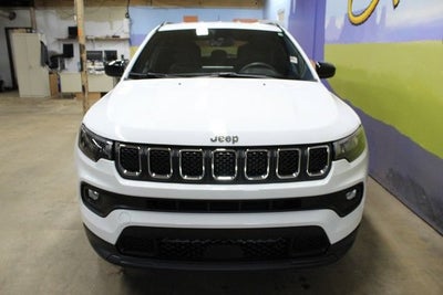 2023 Jeep Compass Latitude Lux FWD