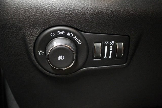 2023 Jeep Compass Latitude Lux FWD