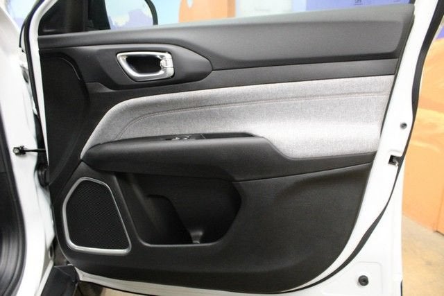 2023 Jeep Compass Latitude Lux FWD