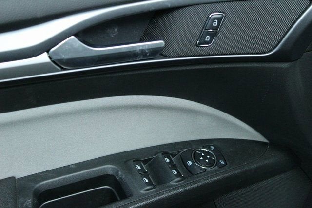 2014 Ford Fusion S