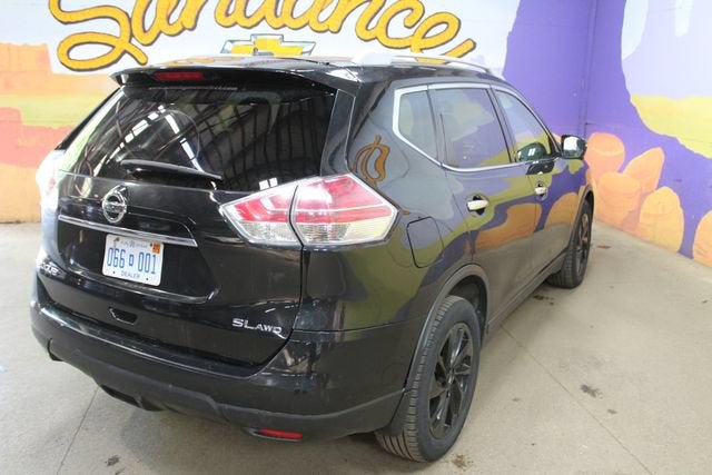 2016 Nissan Rogue SV