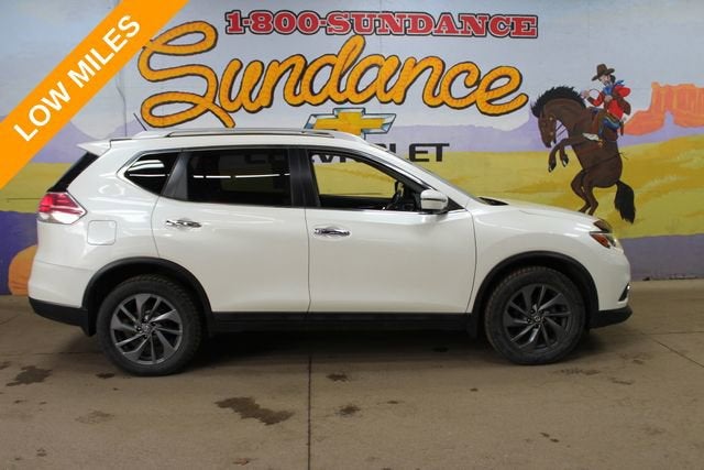 2016 Nissan Rogue SV