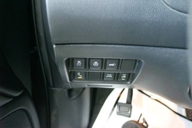 2020 Nissan Pathfinder SL 4WD