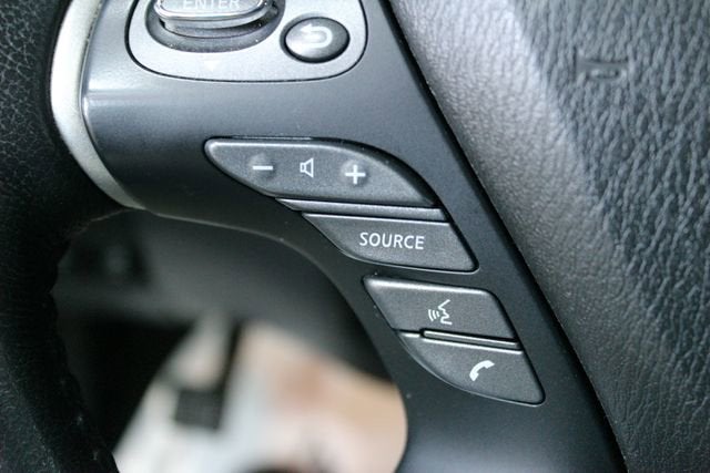 2020 Nissan Pathfinder SL 4WD