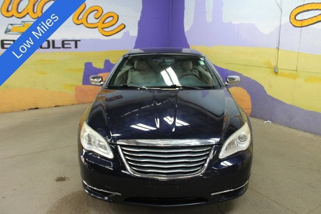 2012 Chrysler 200 Limited