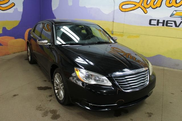 2012 Chrysler 200 Limited