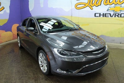 2016 Chrysler 200 Limited