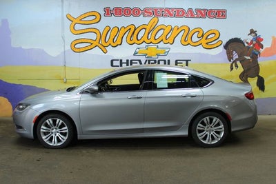 2015 Chrysler 200 Limited