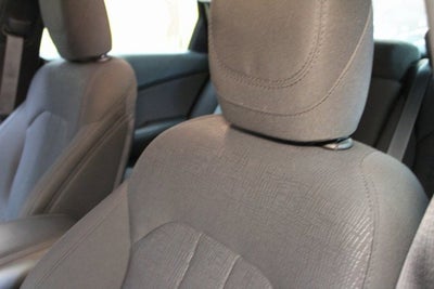 2016 Chrysler 200 LX