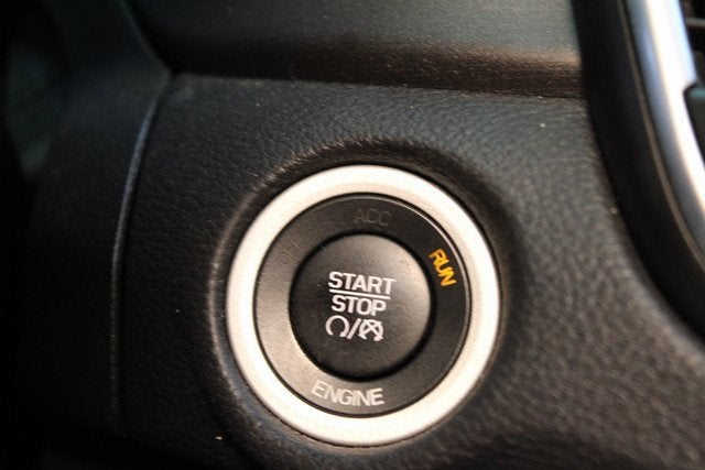 2016 Chrysler 200 LX