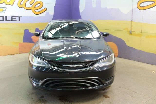 2016 Chrysler 200 LX