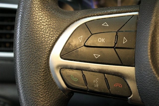 2016 Chrysler 200 LX