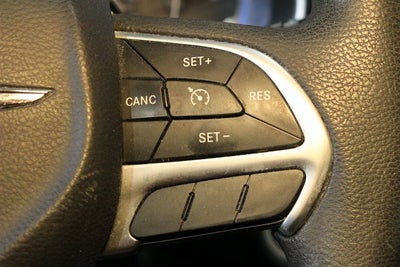 2016 Chrysler 200 LX