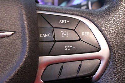 2016 Chrysler 200 LX