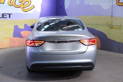 2016 Chrysler 200 LX