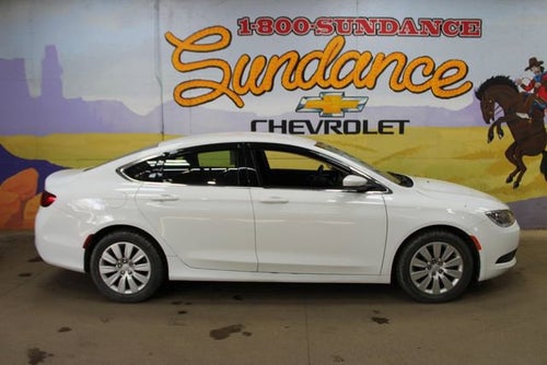 2016 Chrysler 200 LX