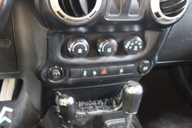 2012 Jeep Wrangler Sahara