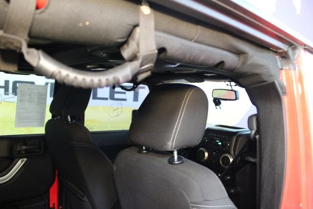 2013 Jeep Wrangler Unlimited Sahara