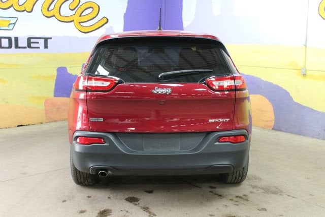 2017 Jeep Cherokee Sport