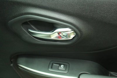 2019 Jeep Cherokee Sport