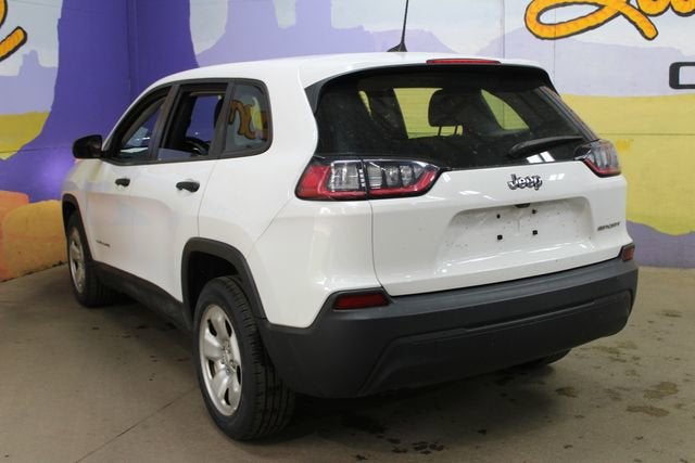 2019 Jeep Cherokee Sport